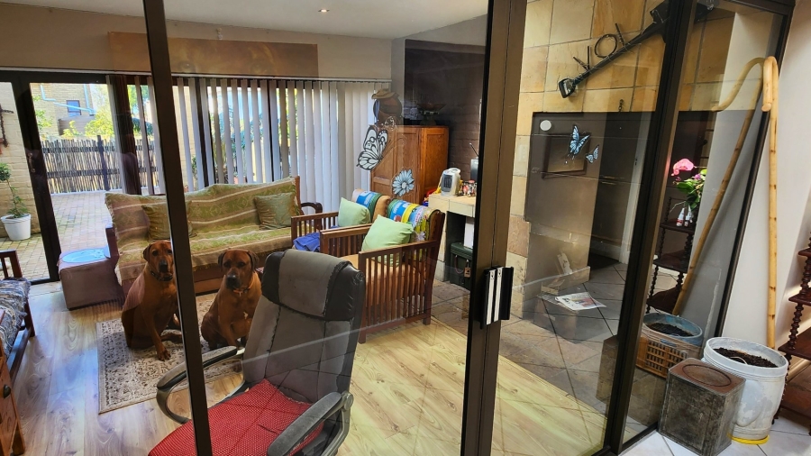 4 Bedroom Property for Sale in Dana Bay Western Cape